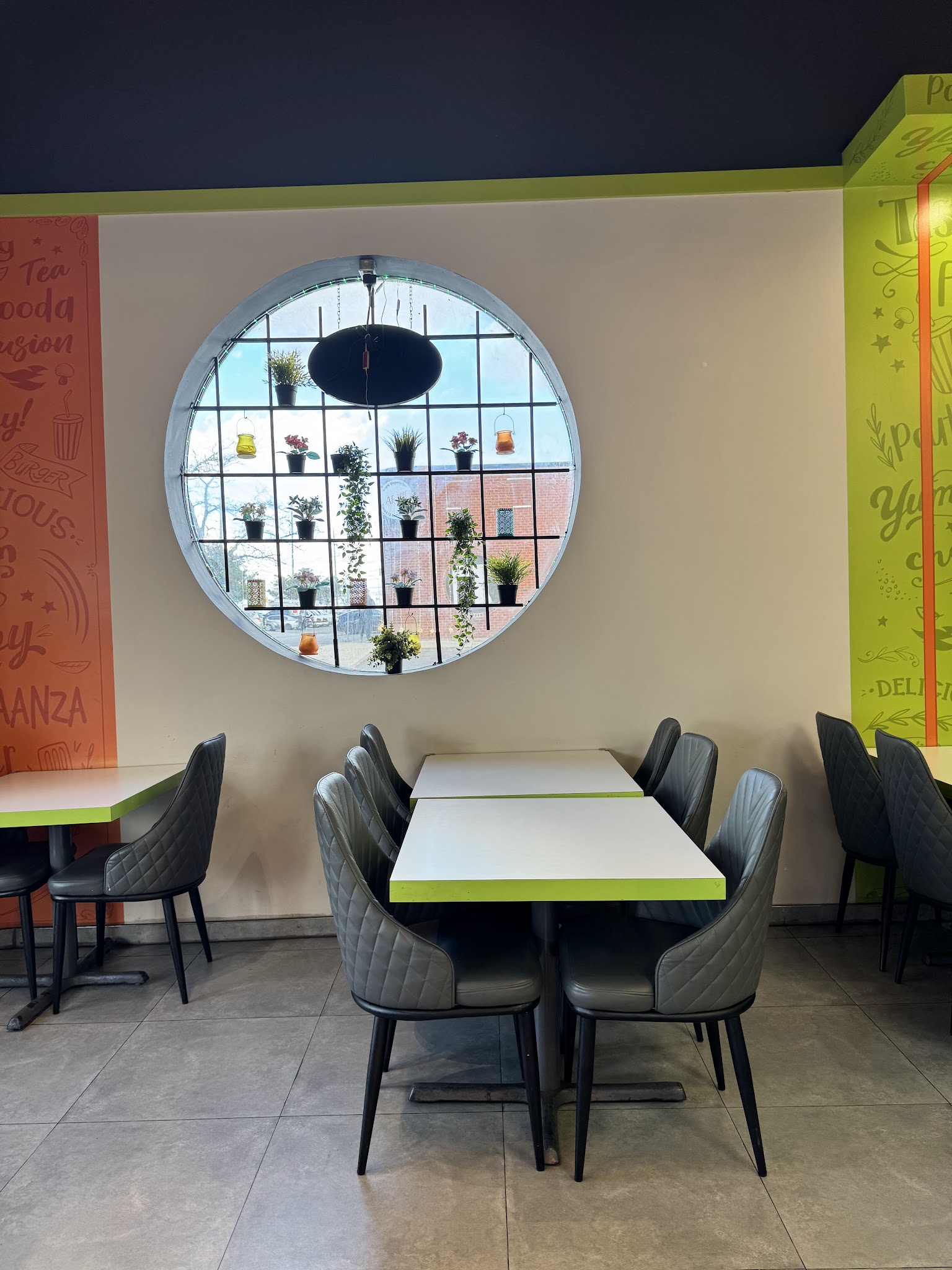 Veggie Planet Mississauga - Veg Pizza, Street food, Chai & More