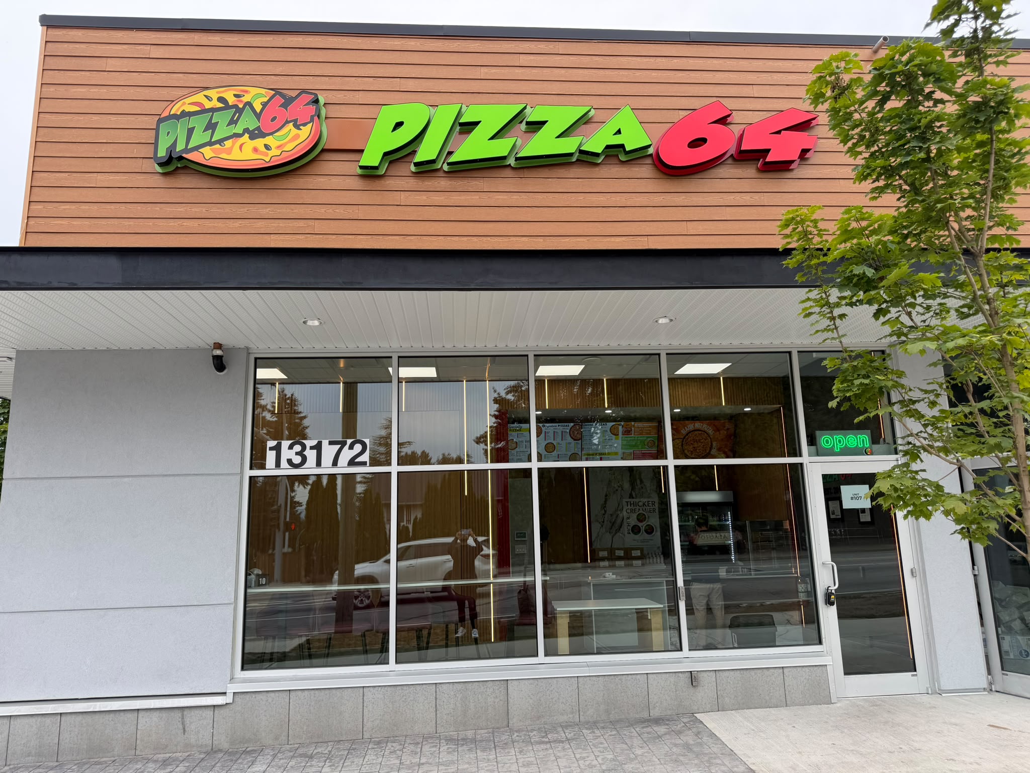 Pizza 64
