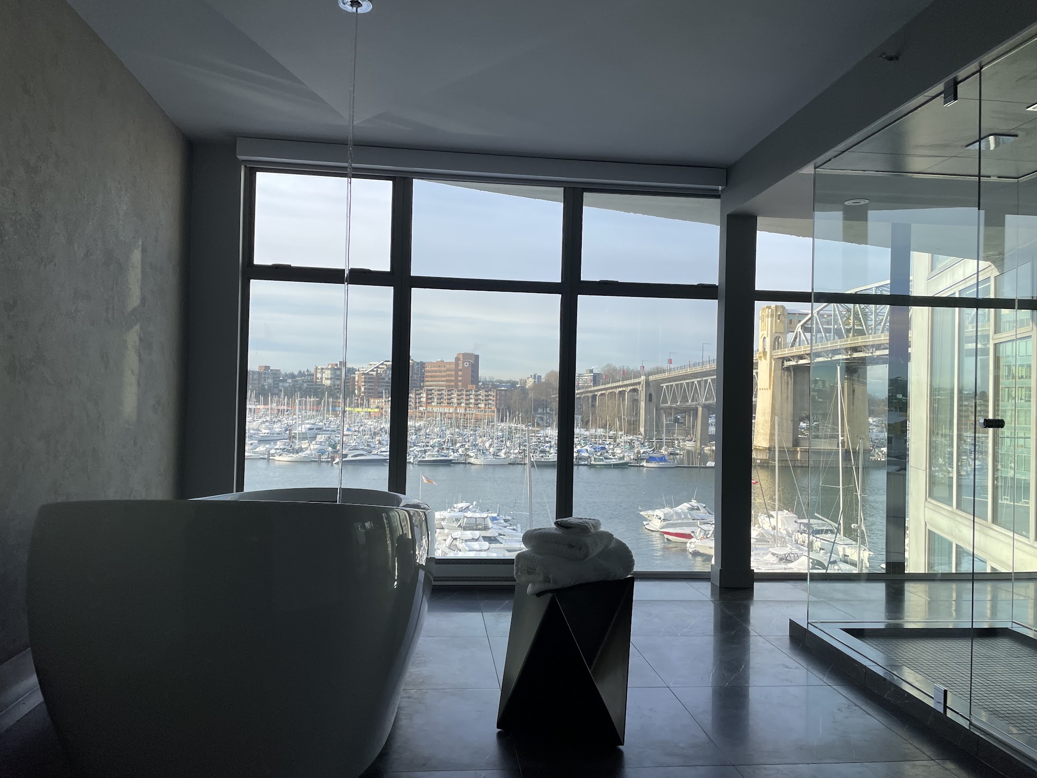 INNOVERA Home Concepts - Kitchen and Bathroom Renovations