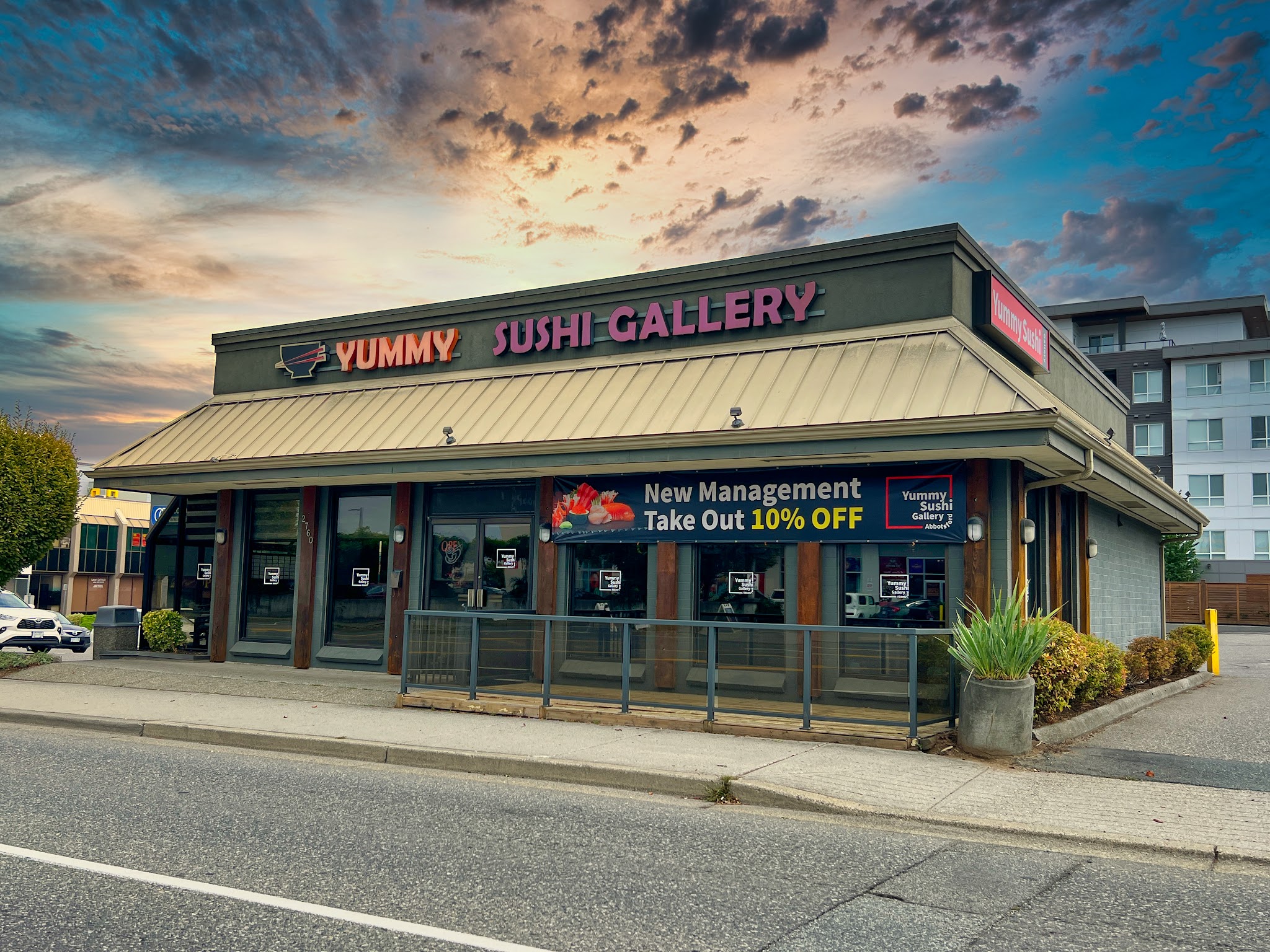 Yummy Sushi Gallery
