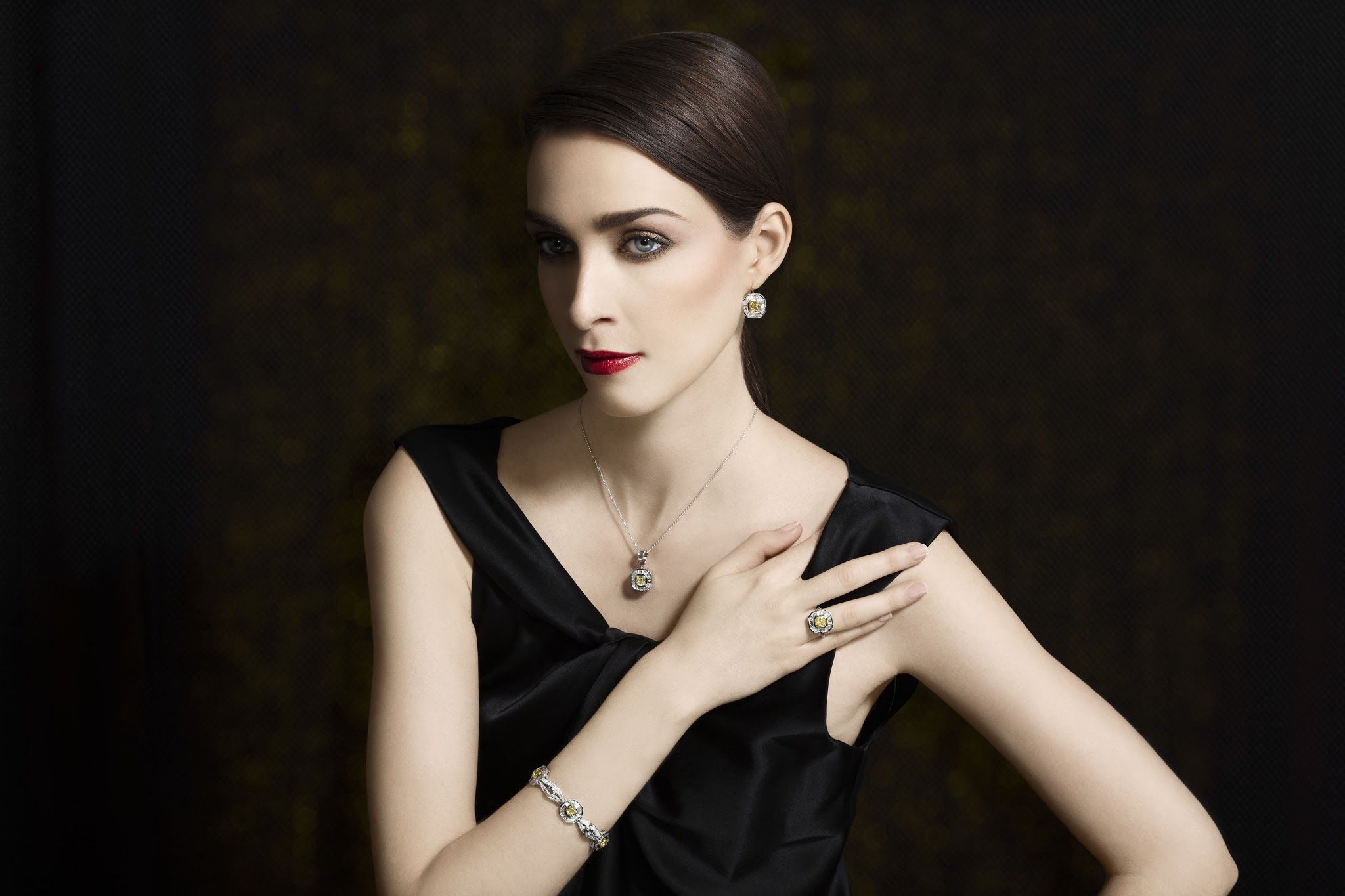 Diamond Queen Collection
