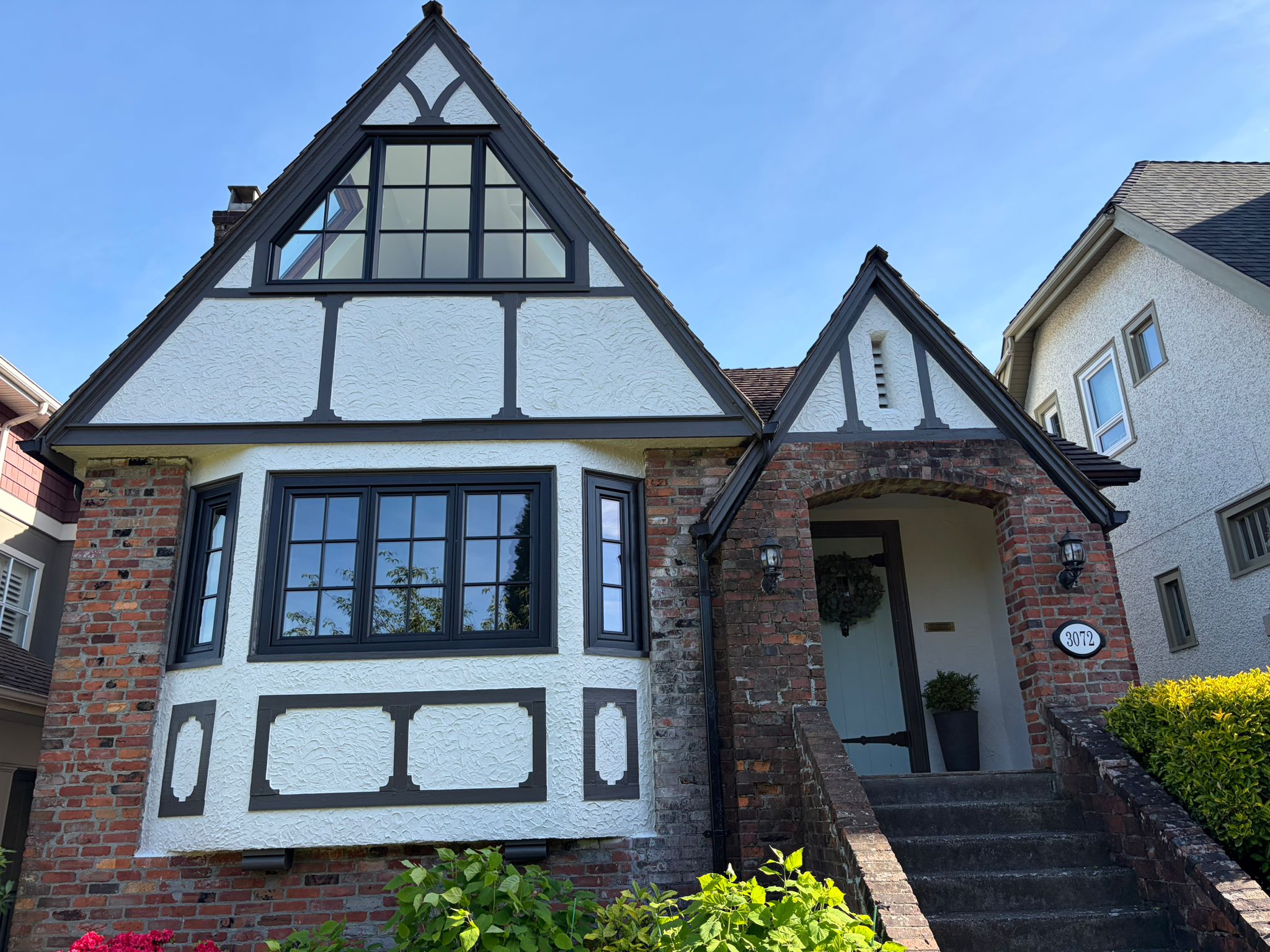 Neighbourhood Painters LTD
