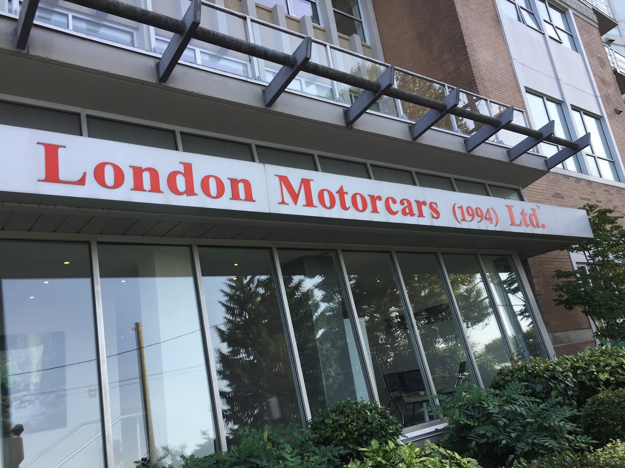 London Motorcars (1994) Ltd.