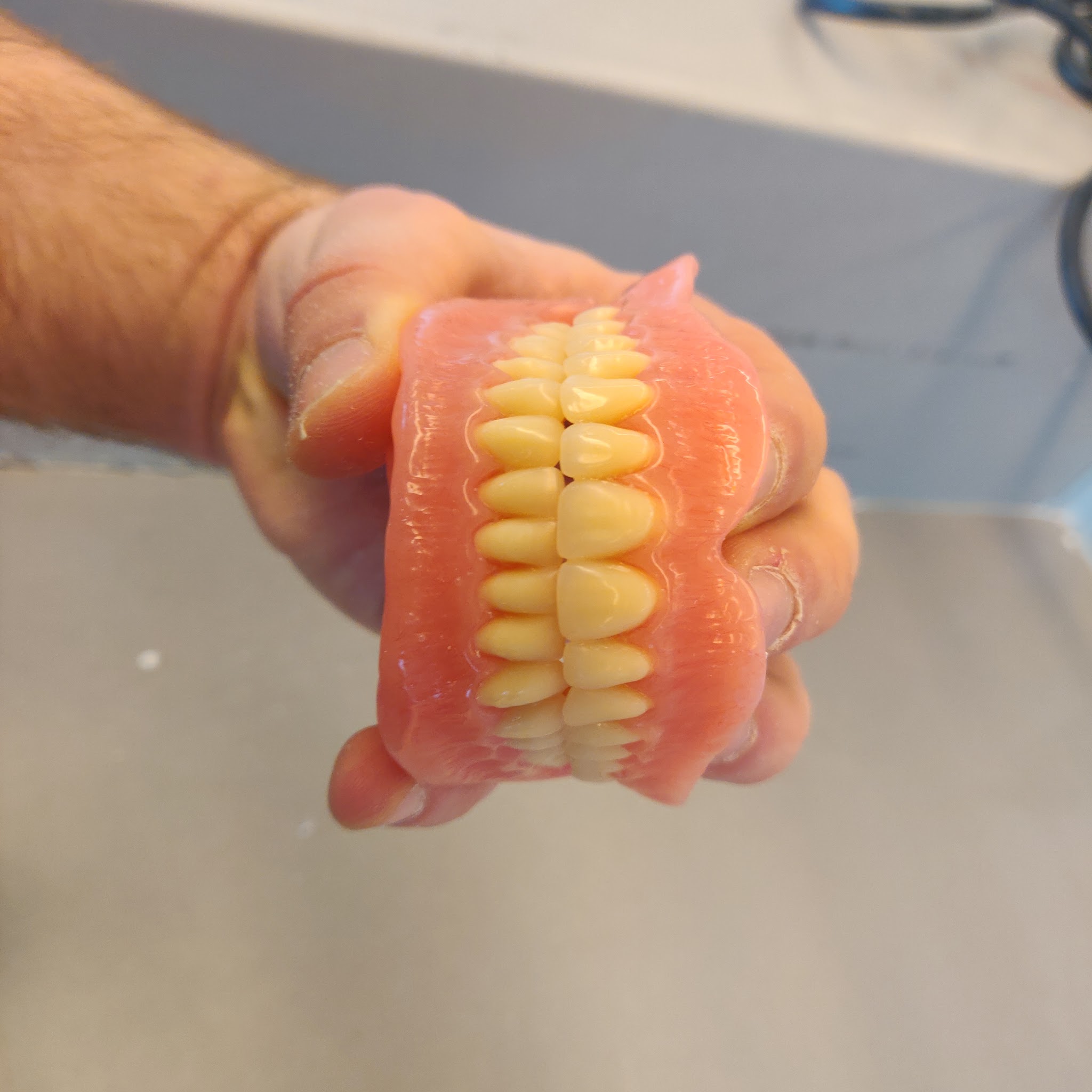 UCH Mobile Denture Clinic