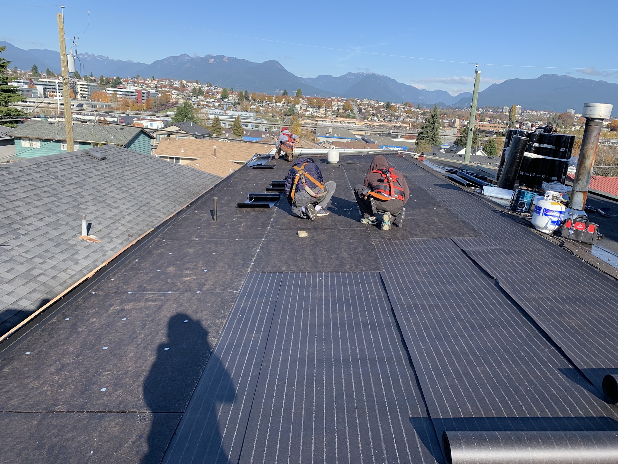 3 King's Roofing and Renovations Inc.