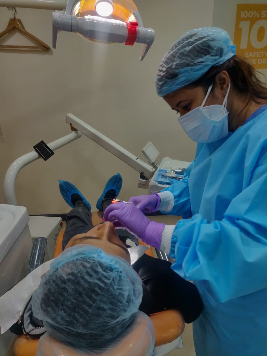 Dazzle Dental Care Specialist in RCT and Dental Implant