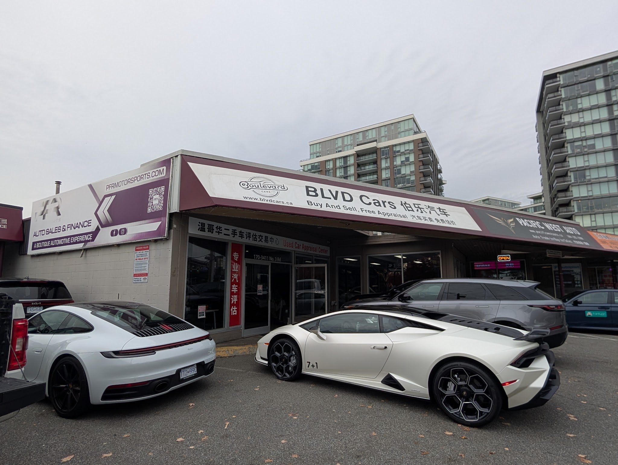 Boulevard Cars