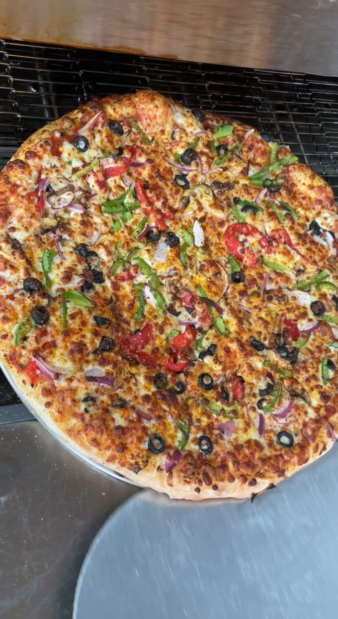 B-Town pizza