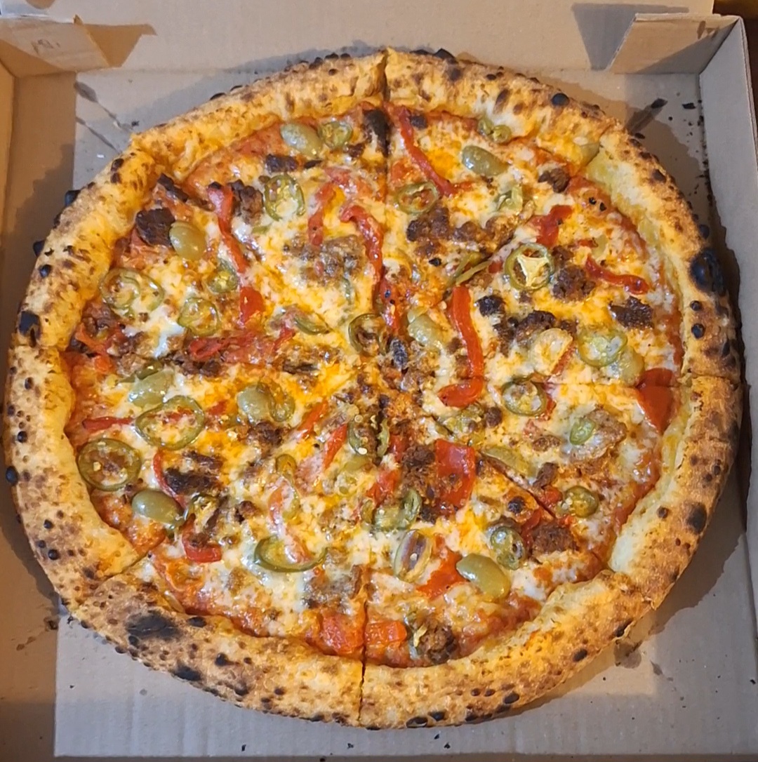 Maker Pizza Cameron