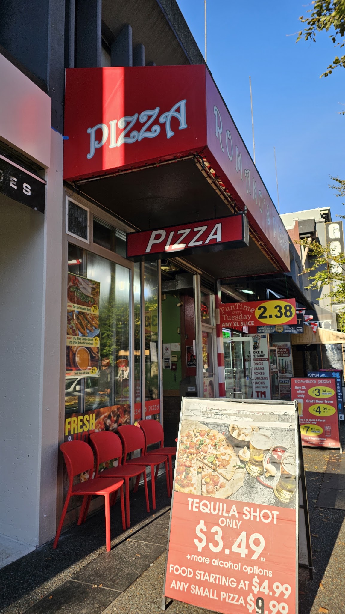 Romano's Pizza