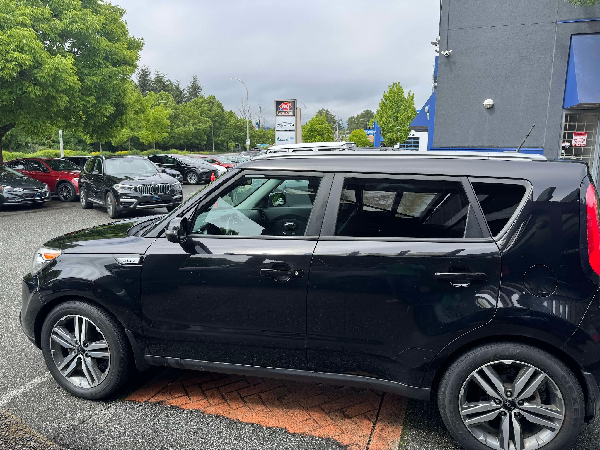 Worldwide Modern Auto