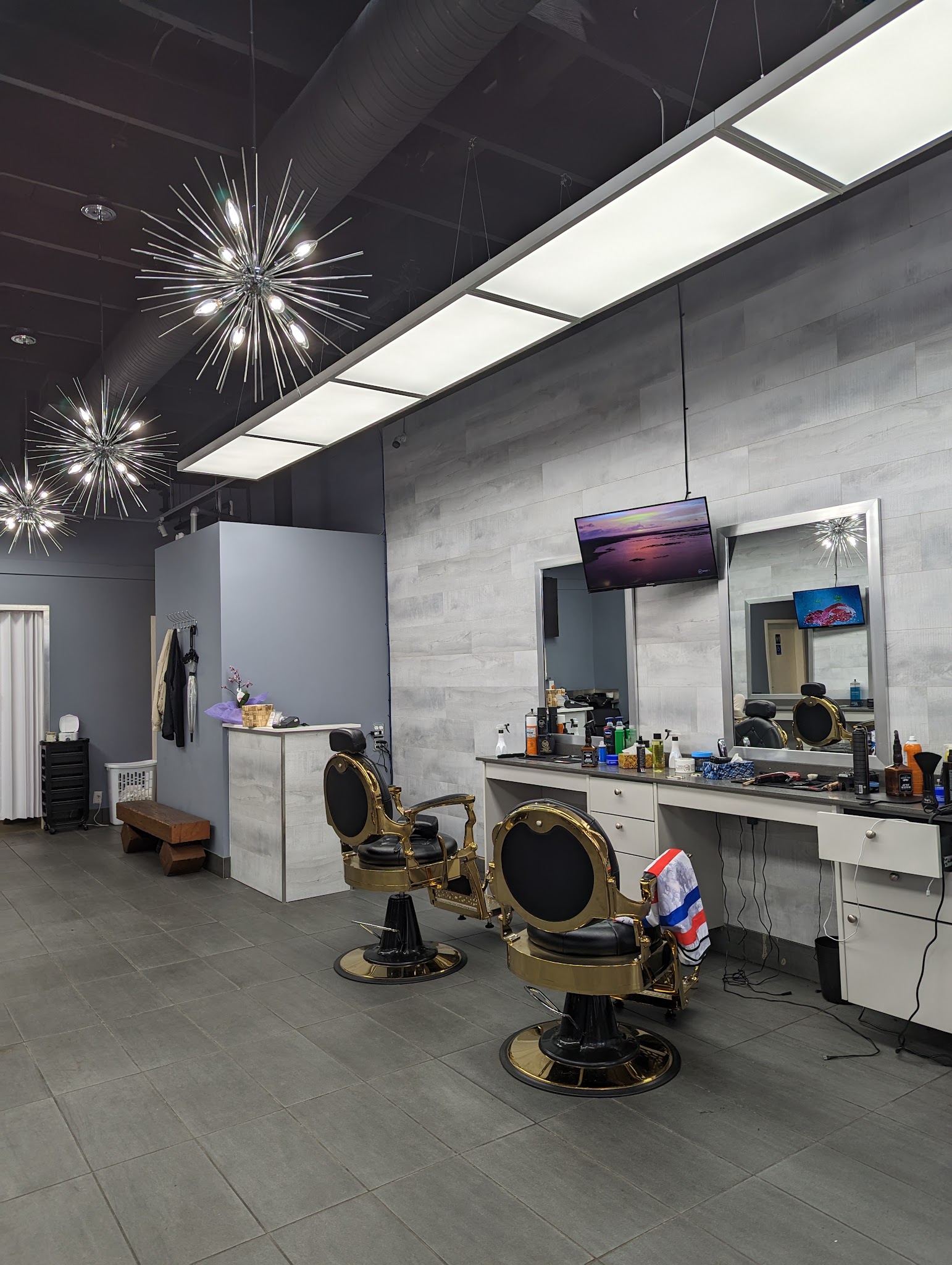 Celebrities Barbershop | Barber in Vancouver
