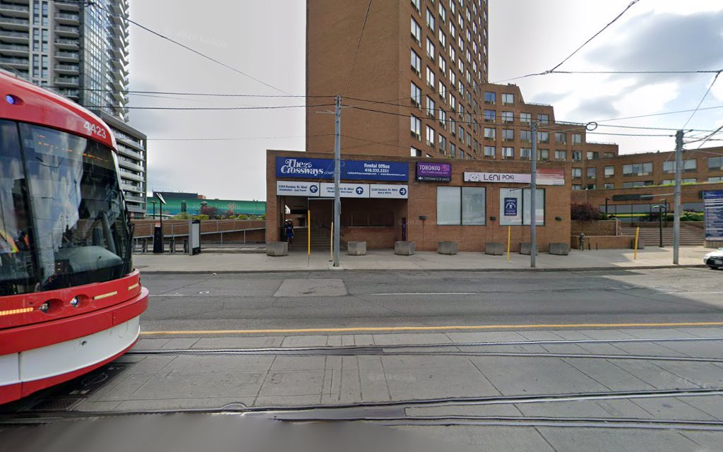 Dundas West Walk-In Denture Clinic