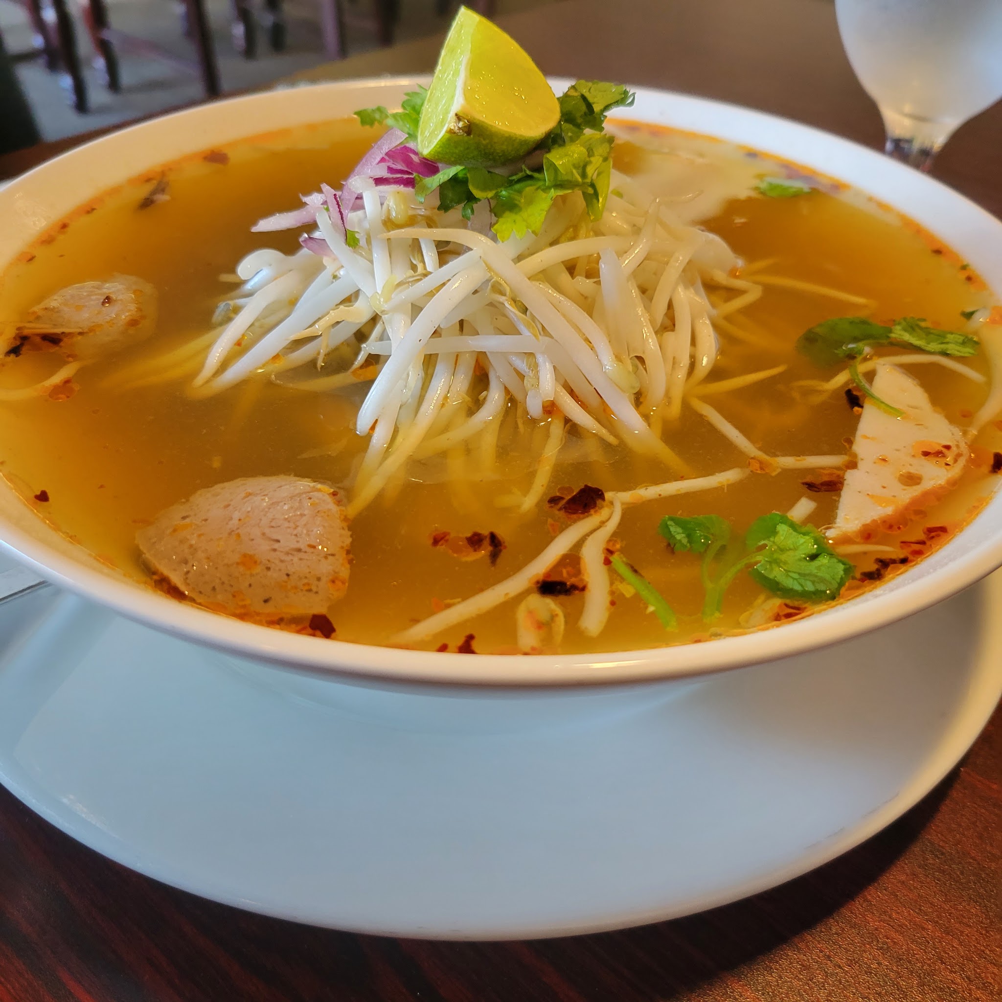 Bun Ta Pho & Sushi