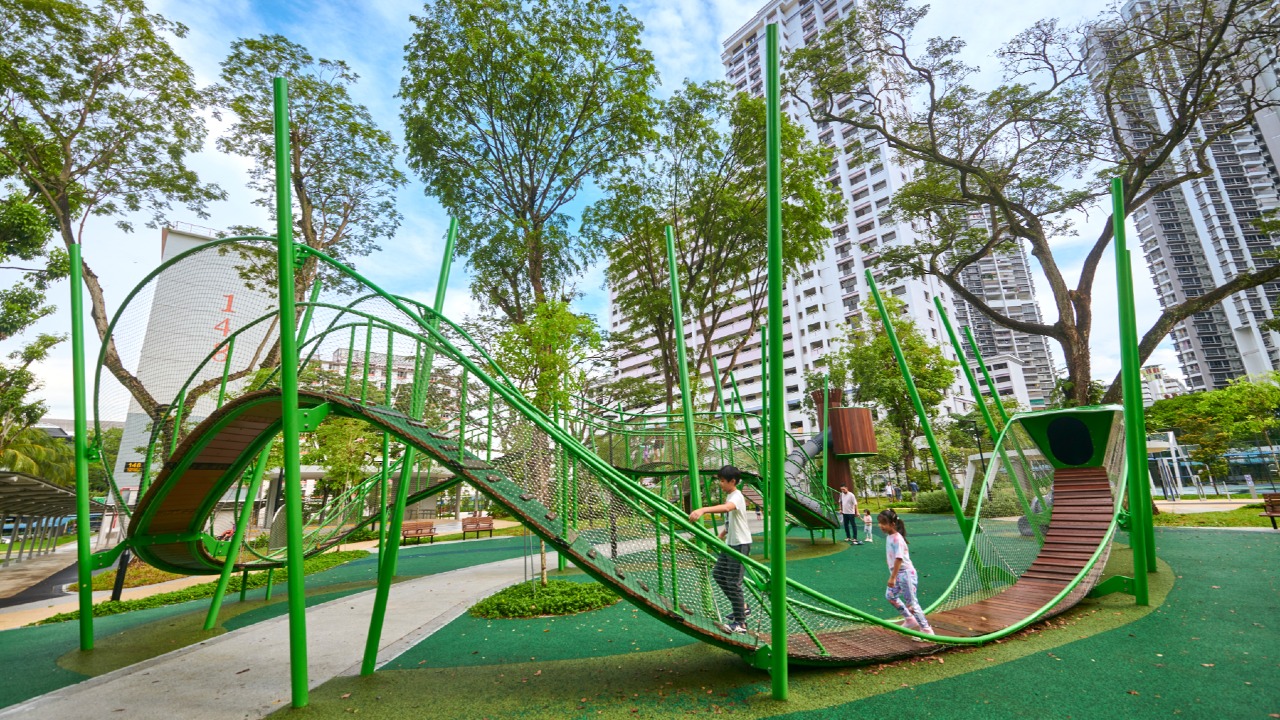 Play @ Heights Park - First Rolling Bridge Playground + Free Waterpark