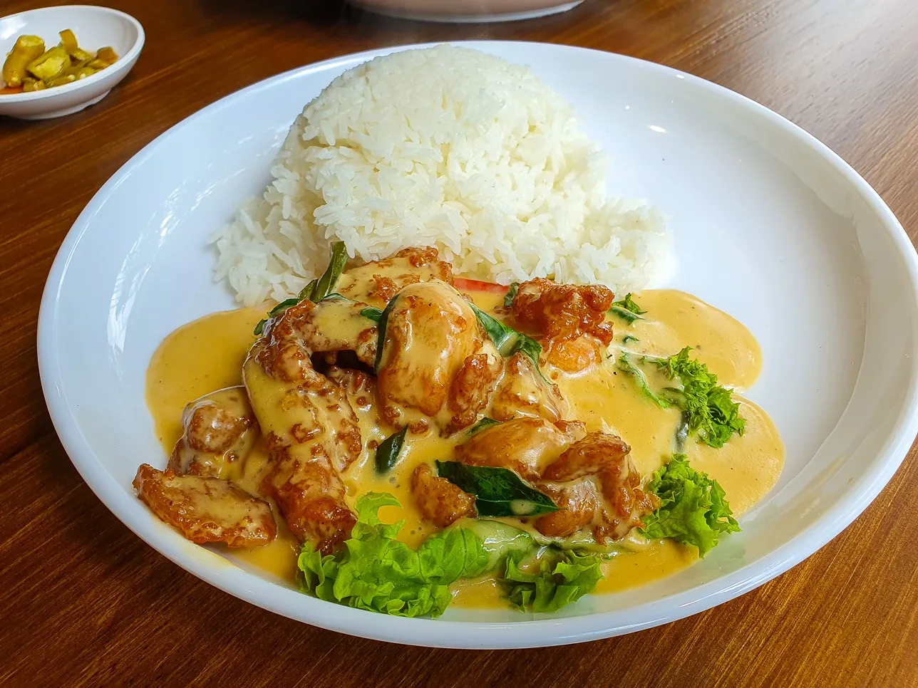 Sprouts Food Court – Garden Dining for Every Taste at Botanic Gardens