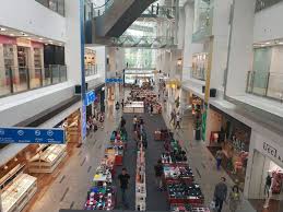 Clarke Quay Central – Riverside Dining, Shopping & Entertainment in One Spot