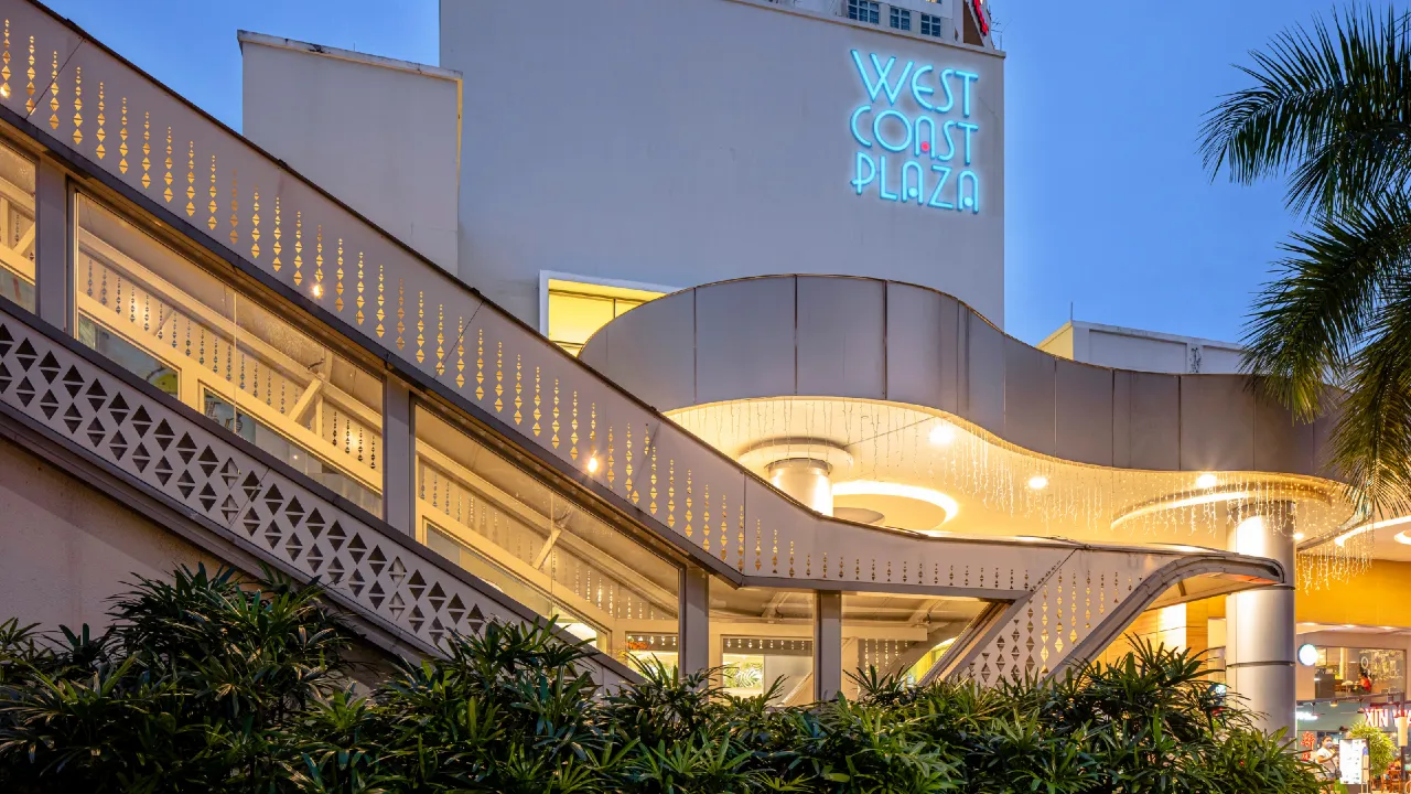 West Coast Plaza – Neighbourhood Mall for Families, Foodies & Everyday Needs