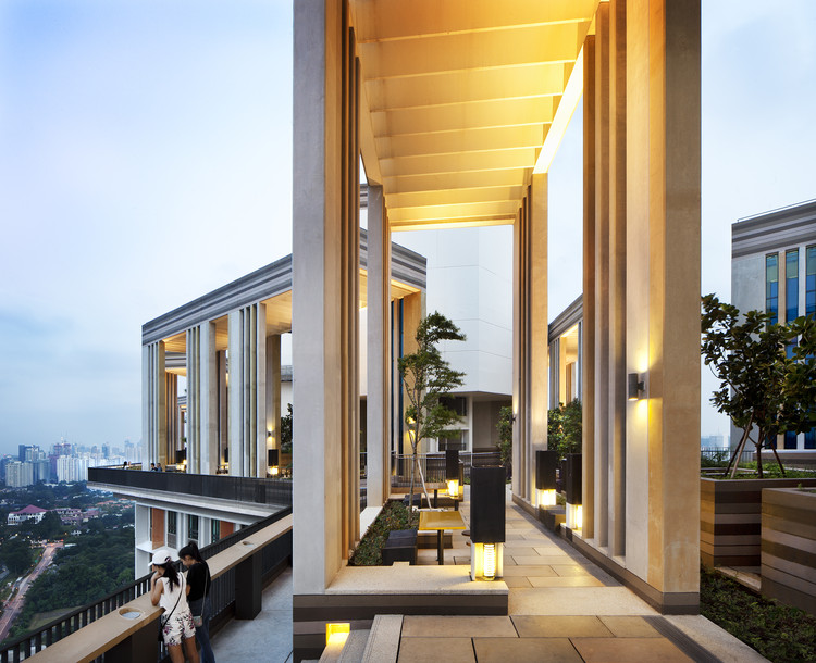 Dawson Sky Garden – A Serene Green Escape in the Sky [ Free MBS Alternative}