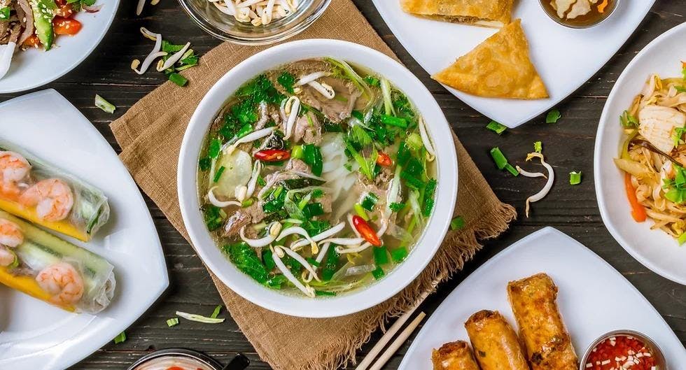 Lerrmak by Pham Quyen – Halal Vietnamese Lemak Rice Bowls at Pasir Panjang