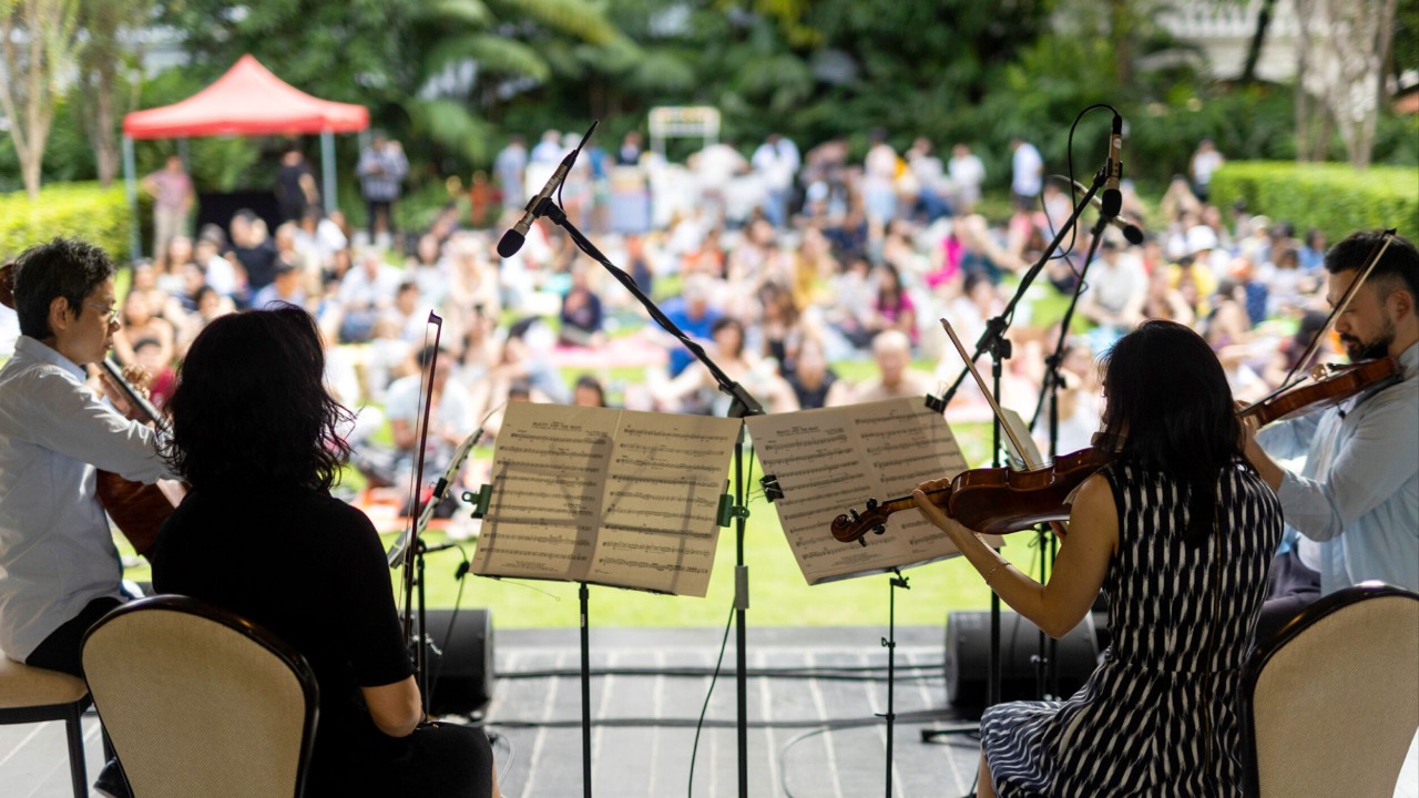 SSO @ Raffles Hotel Lawn – Free Outdoor Concerts Under the Stars