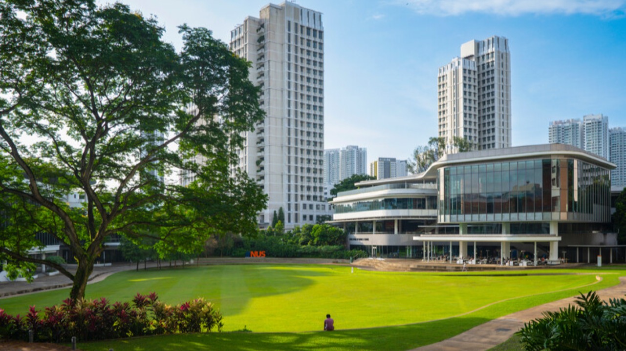 UTown @ NUS – Food, Green Space, and Chill Vibes in One Student Village