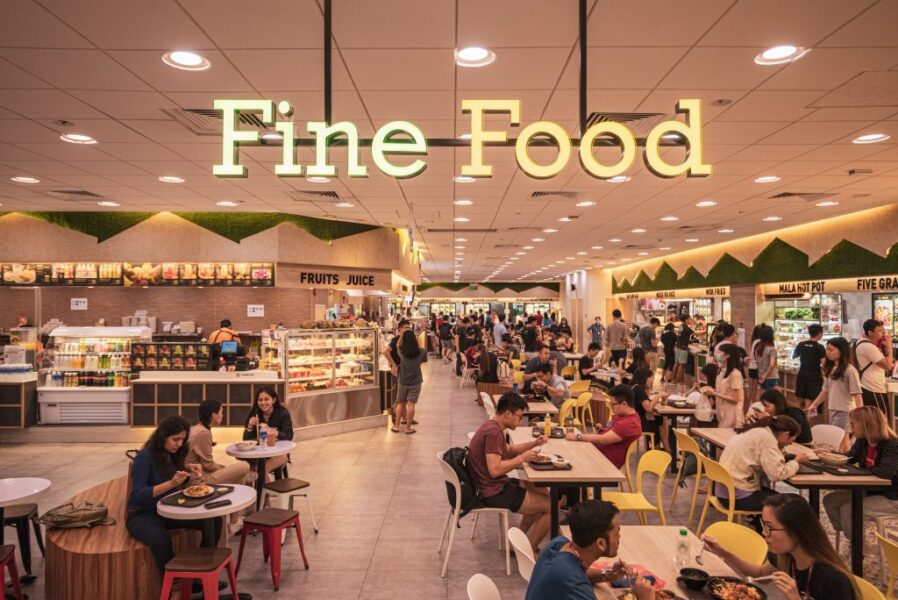 UTown @ NUS – Food, Green Space, and Chill Vibes in One Student Village
