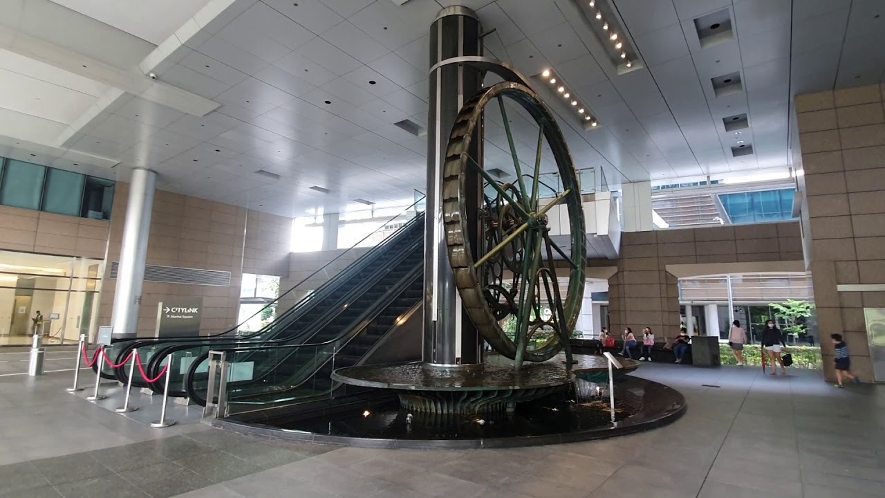 🌊 Water Cycle – Mesmerising Water Wheel at One Raffles Link