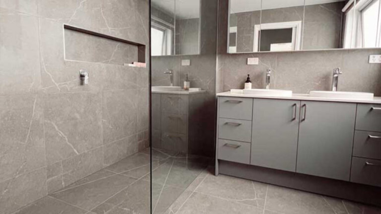 Kitchen Tiling in Hoppers Crossing