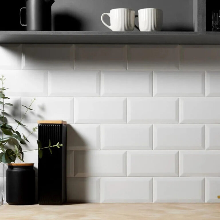 Kitchen Tiling in Hoppers Crossing