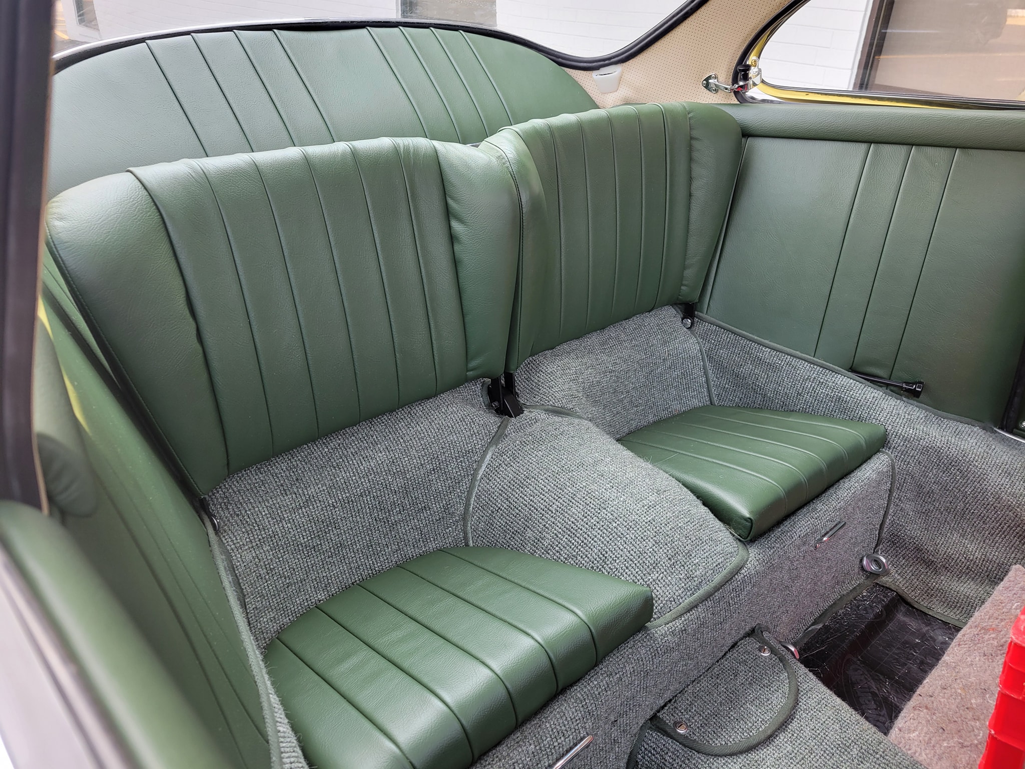 Mr. Trim Convertible Tops & Upholstery 