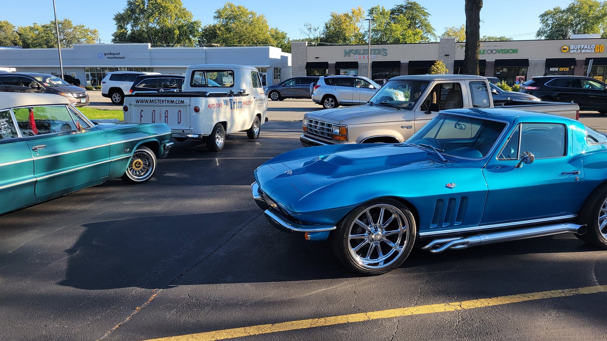 Mr. Trim Convertible Tops & Upholstery 