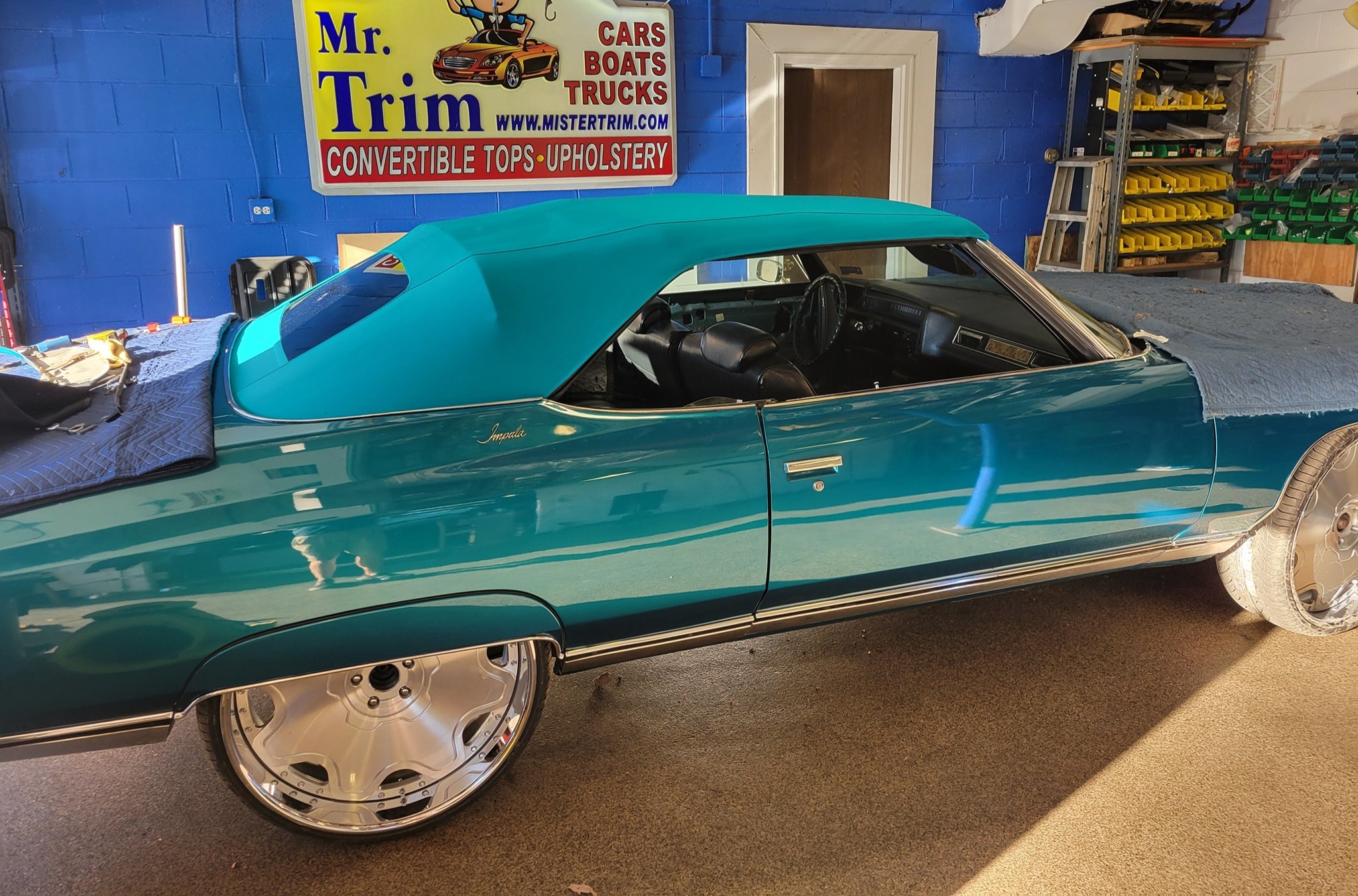 Mr. Trim Convertible Tops & Upholstery 