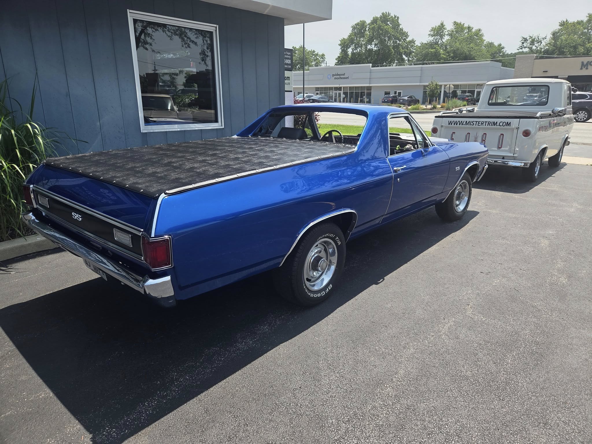 Mr. Trim Convertible Tops & Upholstery 