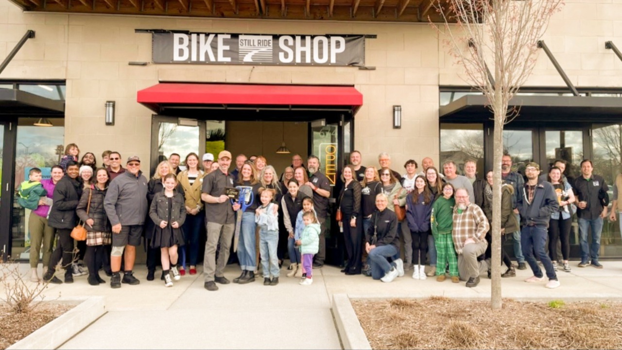 Still Ride Bike Shop 