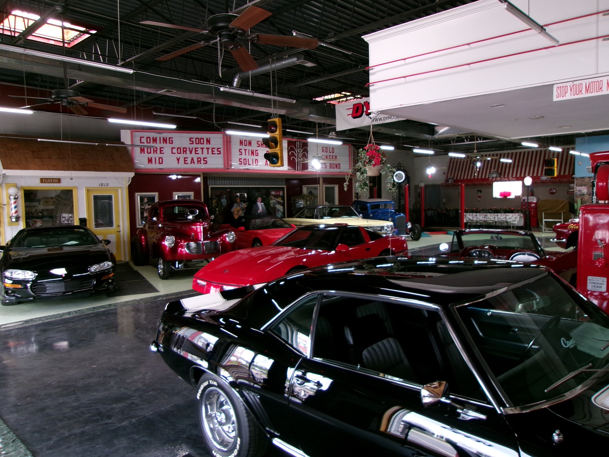 D&M Corvette Specialists 