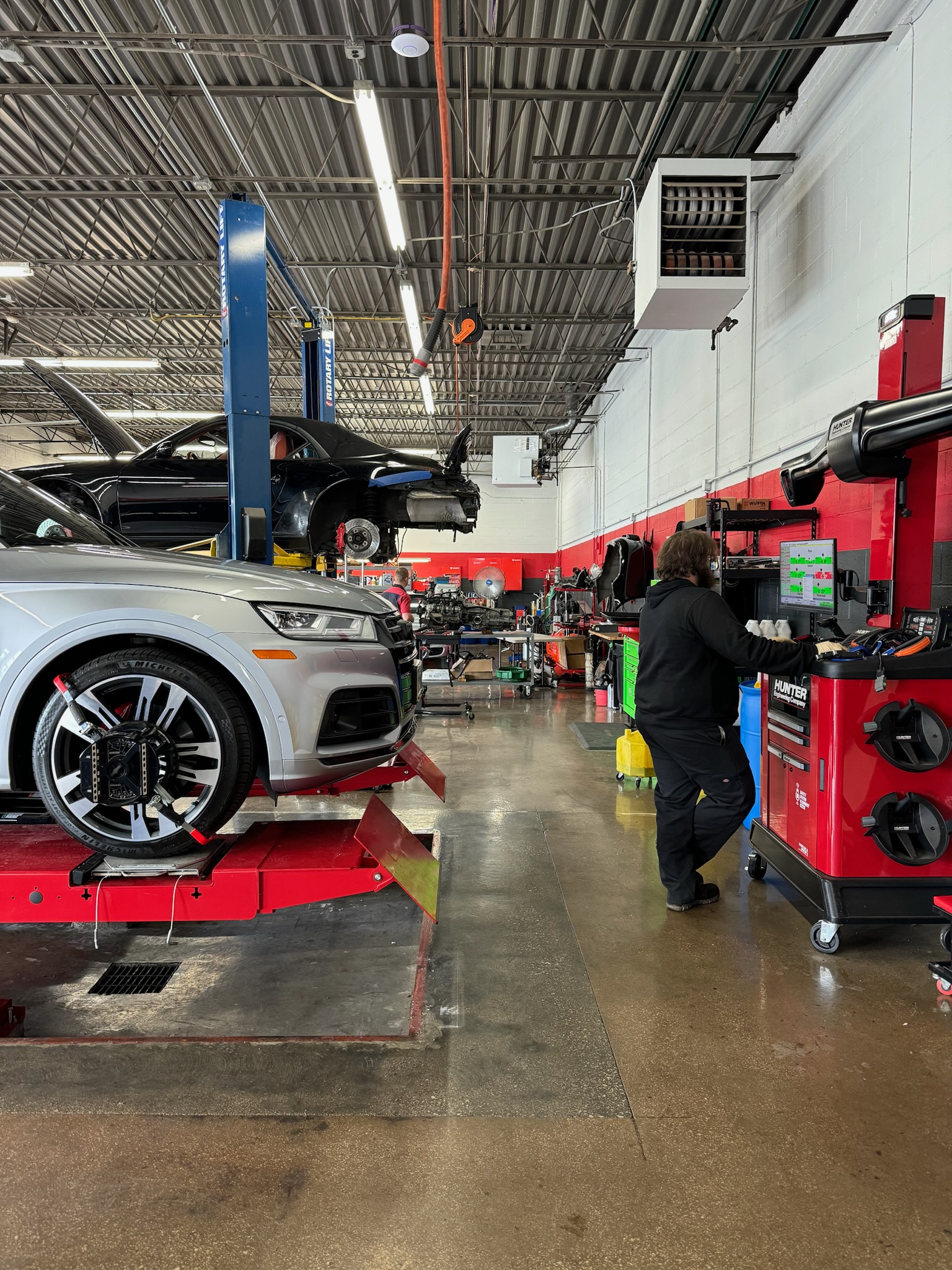 Midwest Performance Cars | European Auto Repair in Chicago, Northbrook, & Westmont, IL