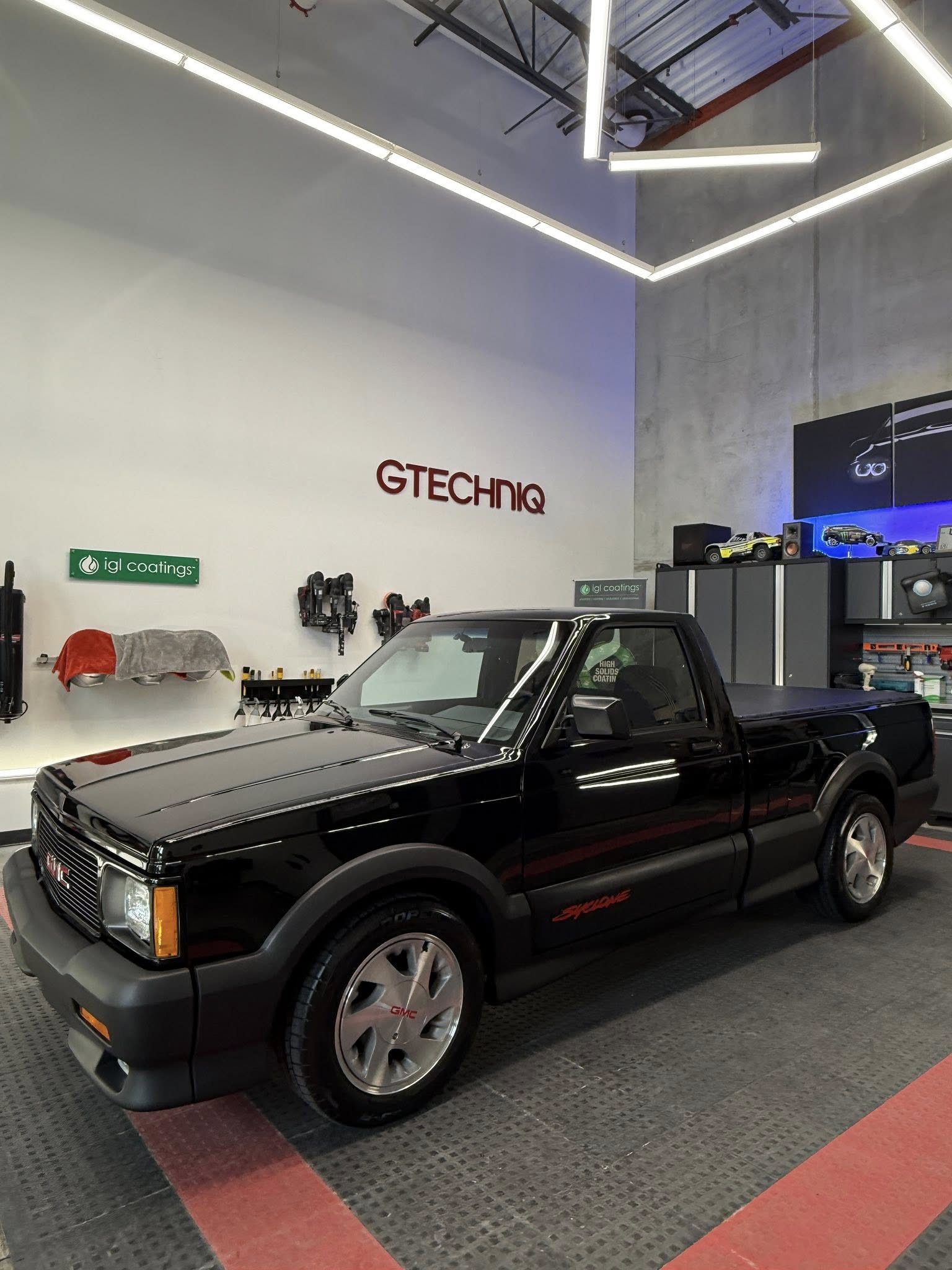 Rescue 1 Detailing Services LLC