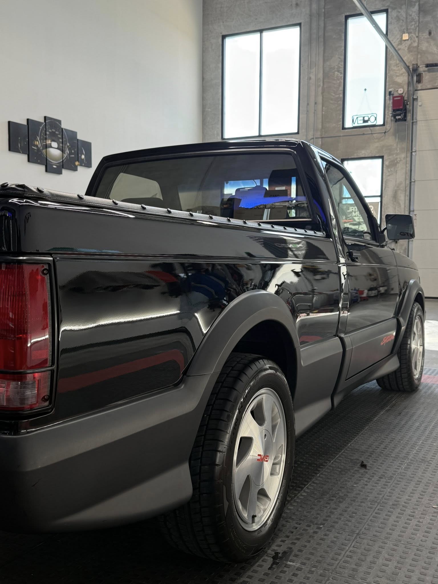 Rescue 1 Detailing Services LLC
