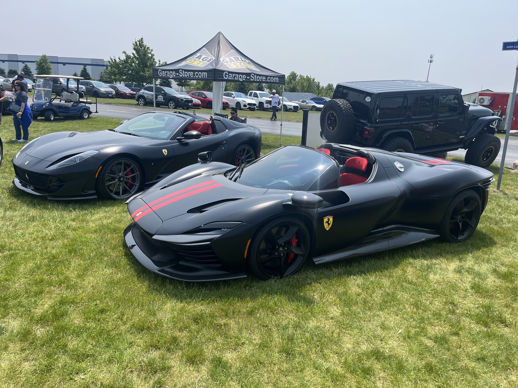 Autobahn Country Club