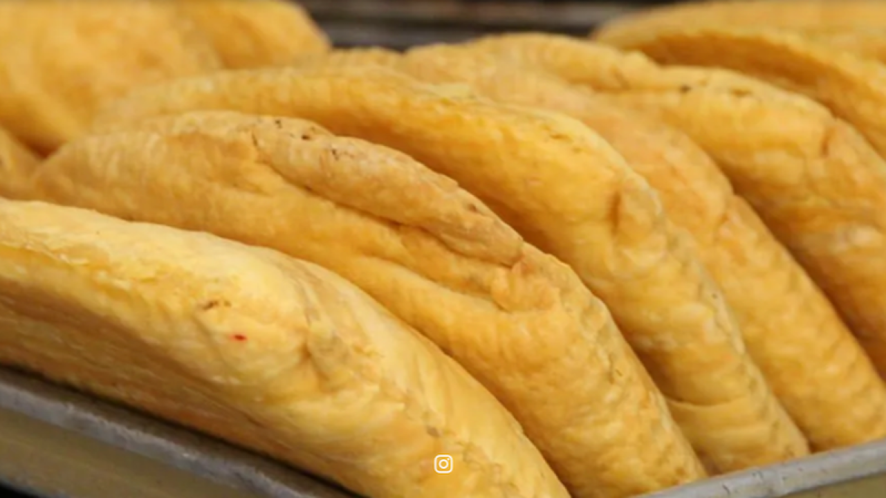 Jamaica Bakery - Chicken Spicy Patties, Cookies and Cakes