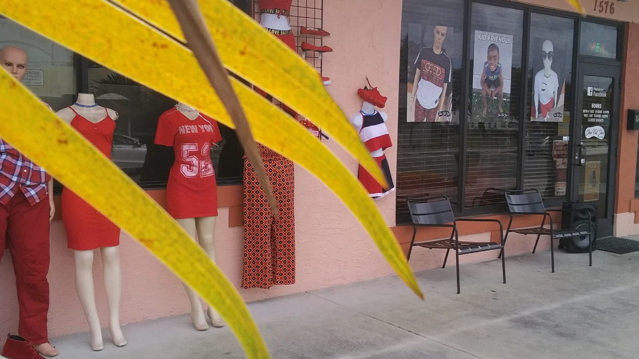 Shoe Flat Shoe Store and More | Fort Lauderdale FL
