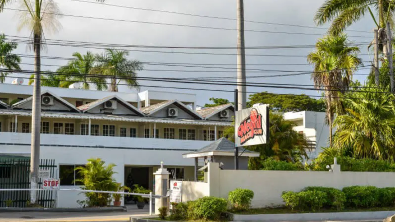 Negril Beach Club Resort Official website - Negril Jamaica