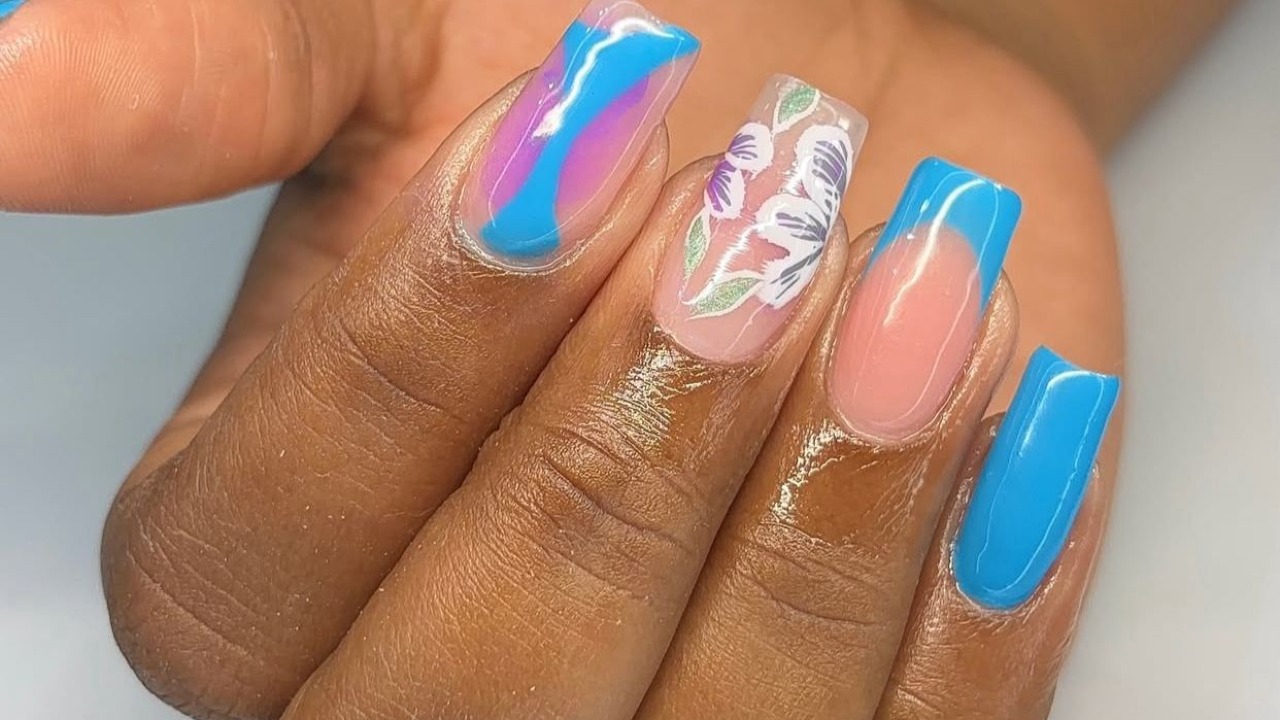 Tutsie Salon Bar-Kingston