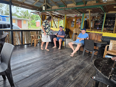 Sandra's Bar