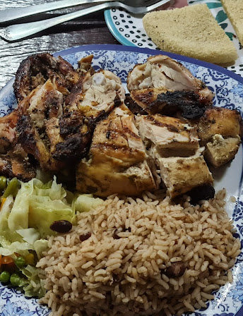 Kool Vybes Bar And Jerk Center