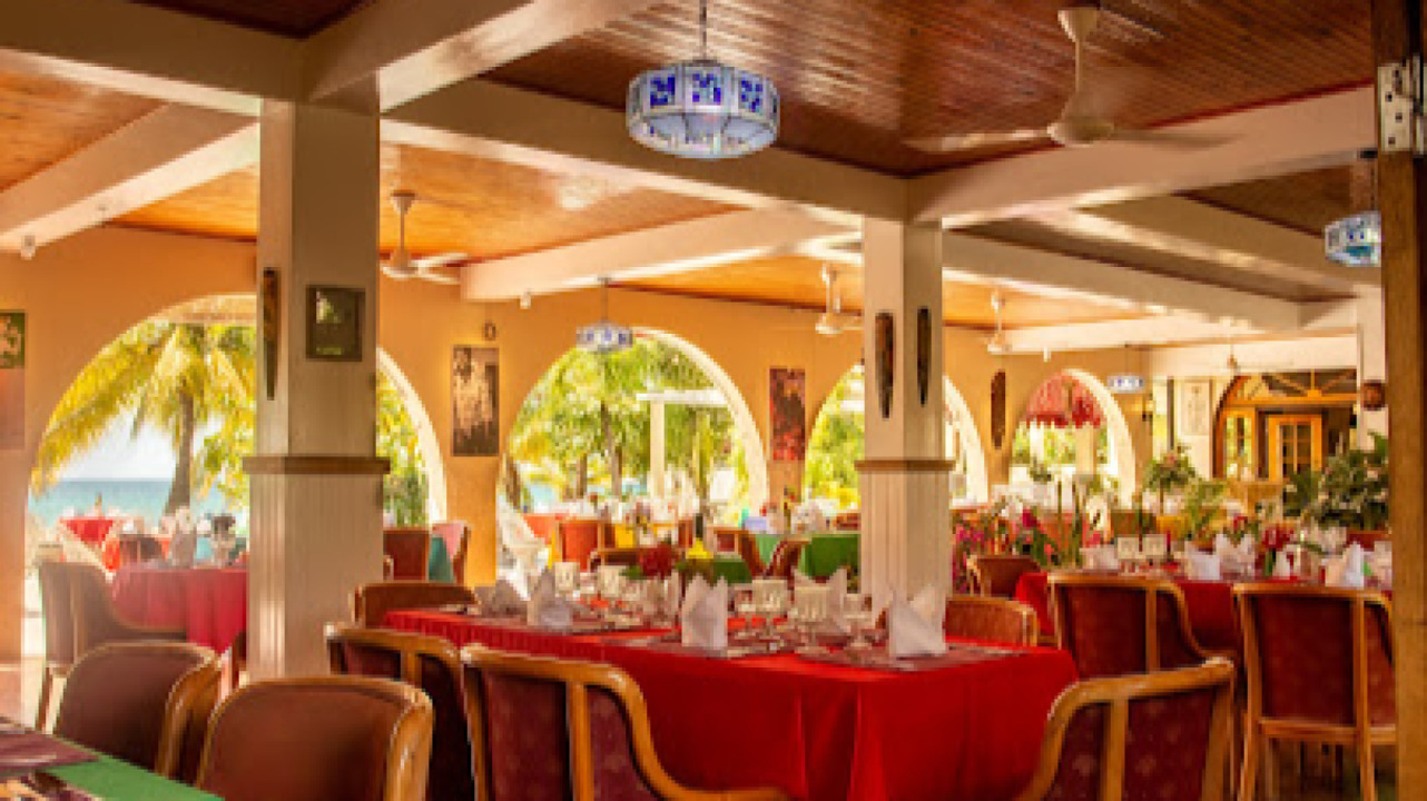 Le Vendome Restaurant at Charela Inn