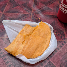 Aunty’s Restaurant Patty Shop Bar & Grill