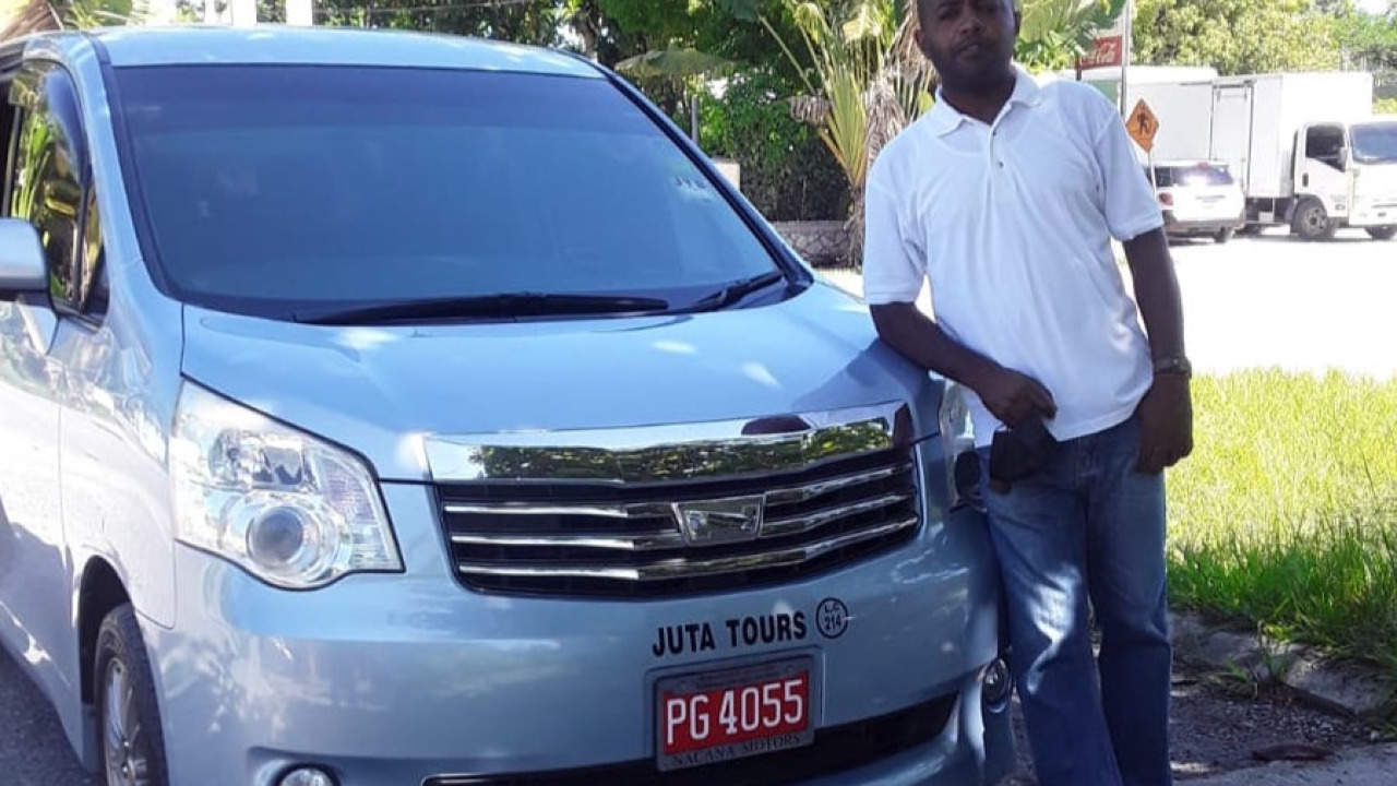 Vivian Best Tours