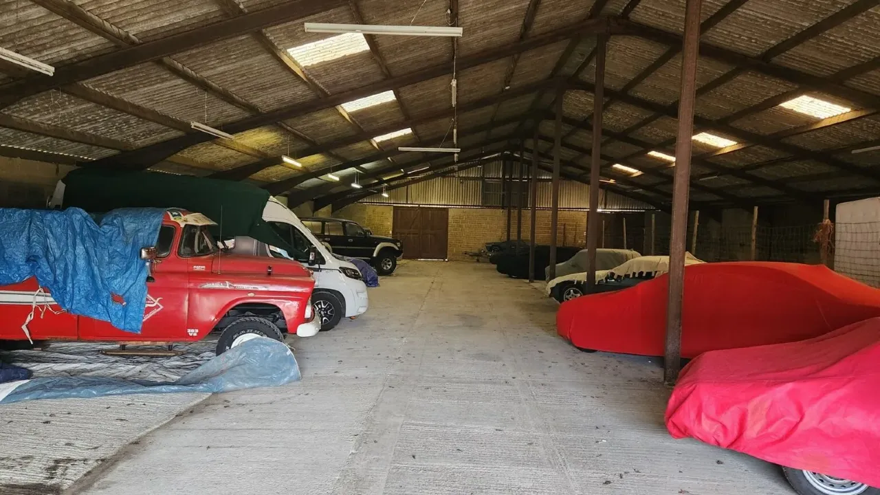 Carstorer